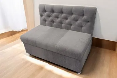 Кухонный прямой диван Таон-4M с каретной стяжкой (раскладушка)