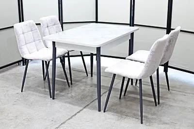 Обеденная группа (стол Ост и 4 стула Тетра)