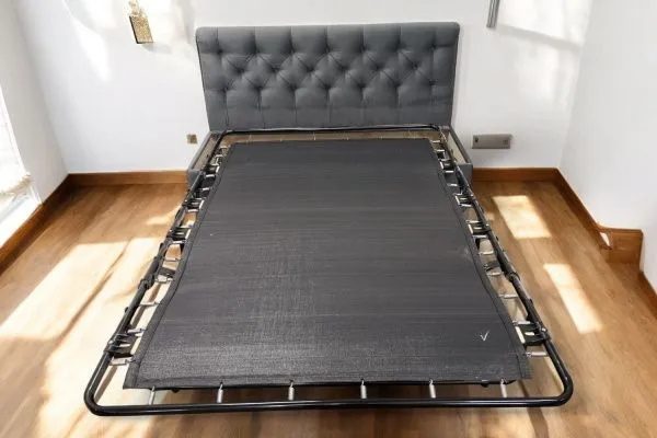 Кухонный прямой диван Таон-4M с каретной стяжкой (раскладушка) - Кухонные диваны