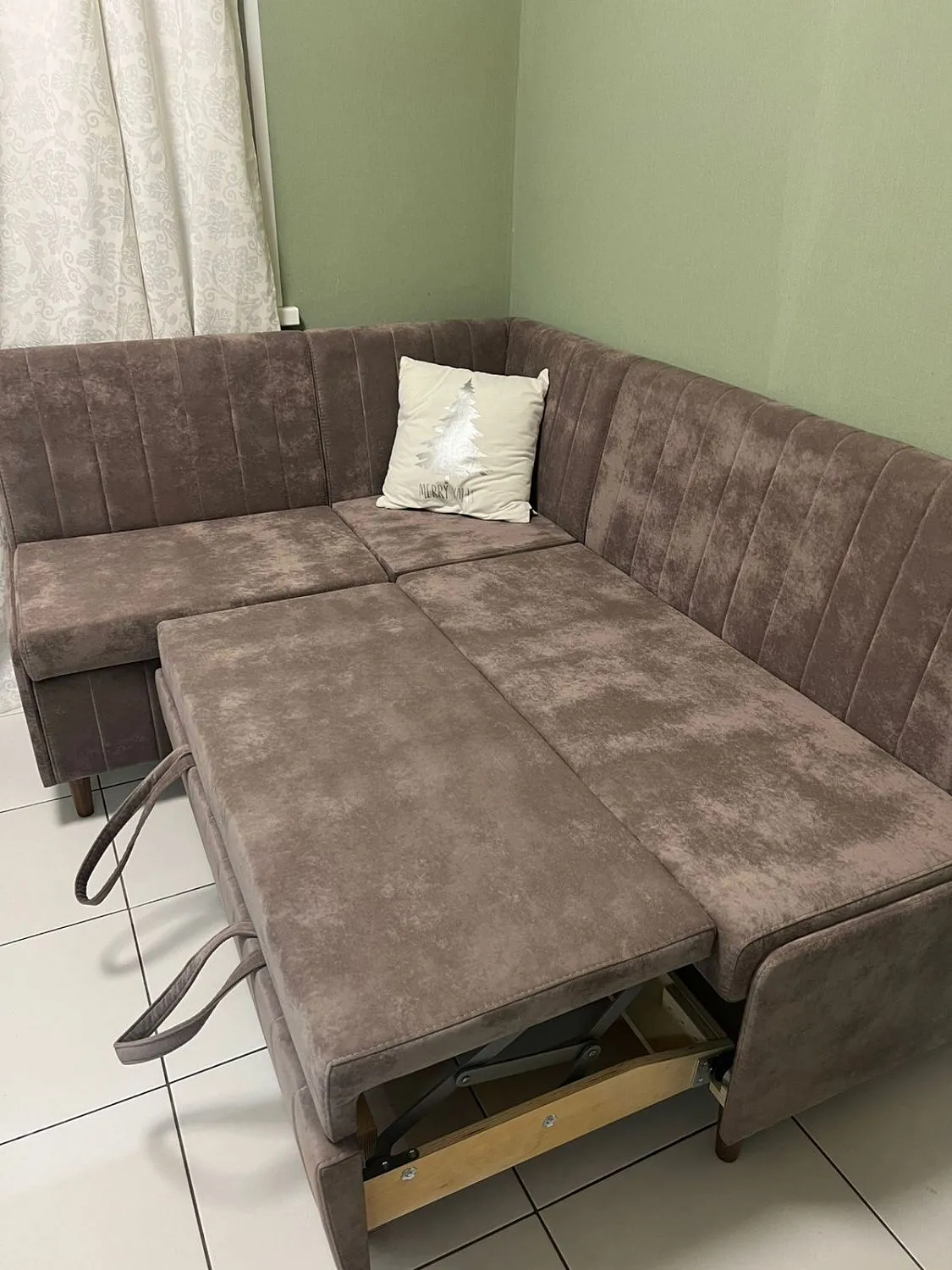 Кухонный угловой диван Веленг со спальным местом