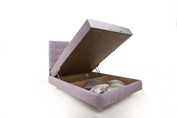 Тахта Реми. Детальная фотография